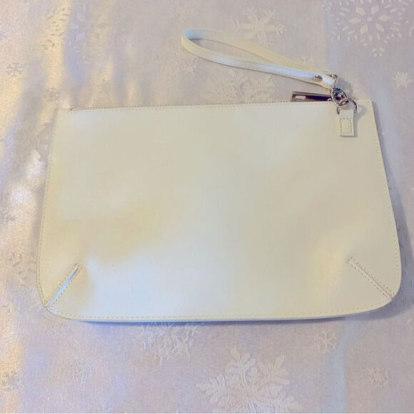 WHBM Wristlet Clutch Handbag Studded Floral Vegan Leather NWOT Gorgeous - Picture 2 of 4